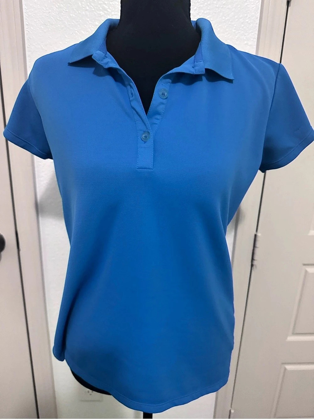 Columbia Women's Blue Polo Shirt Size Medium Like New